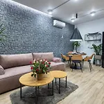 Pod Jasna Gora Teresy 4-2 Parking Gratis Apartment *