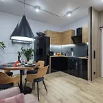 Pod Jasna Gora Teresy 4-2 Parking Gratis Apartment *