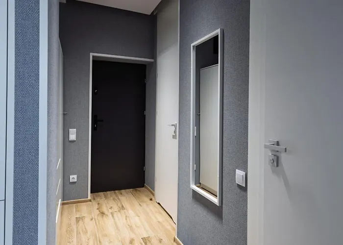 Pod Jasna Gora Teresy 4-2 Parking Gratis דירה *